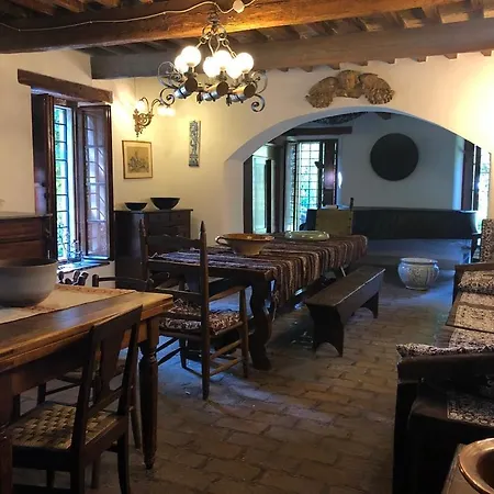 Casale Del Monte, Pesaro