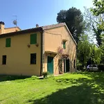 Casa de Férias Casale Del Monte, *