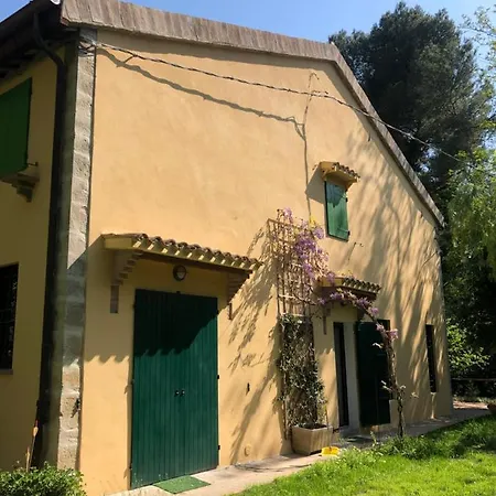 Casale Del Monte, * بيزارو
